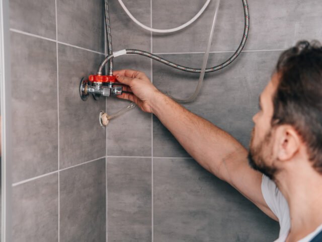 Rénovation de salle de bain : comment effectuer les travaux soi-même ?